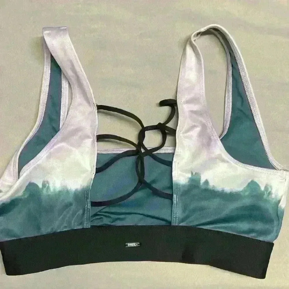 PINK sports bra. - Picture 2 of 2